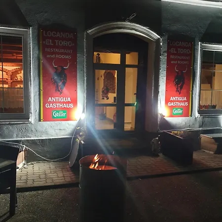 לינה וארוחת בוקר El Toro ארנולדשטיין